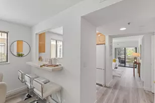 576 W Parr Ave 1, Los Gatos, CA 95032 - Photo 4