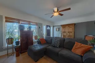 18 Chestnut St, Salinas, CA 93901 - Photo 6