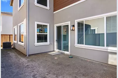 5716 Lake Club Dr, Fairfield, CA 94533 - Photo 18