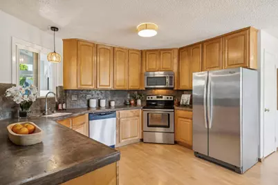 1557 Mizzen Ln, Half Moon Bay, CA 94019 - Photo 18