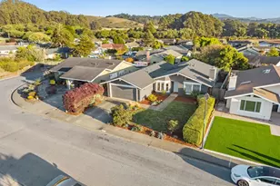 1557 Mizzen Ln, Half Moon Bay, CA 94019 - Photo 52