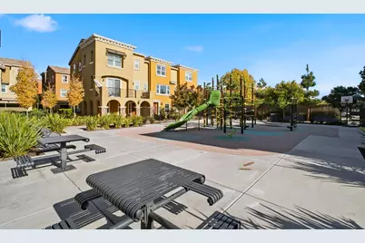 5724 Pandorea Ter, Newark, CA 94560 - Photo 36