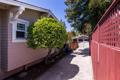 113 Washburn Ave, Santa Cruz, CA 95060 - Photo 40