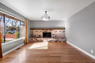 60 Knight Ln, Hollister, CA 95023 - Photo 8
