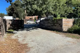 319 Echo Valley Rd, Salinas, CA 93907 - Photo 2