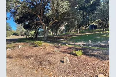 319 Echo Valley Rd, Salinas, CA 93907 - Photo 4