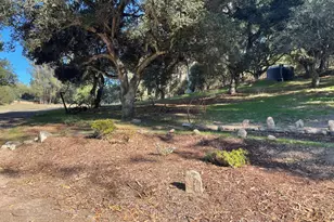 319 Echo Valley Rd, Salinas, CA 93907 - Photo 4