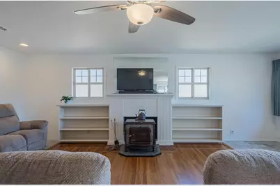 194 Riker Ter, Salinas, CA 93901 - Photo 8