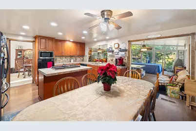 44500 Parkmeadow Dr, Fremont, CA 94539 - Photo 8