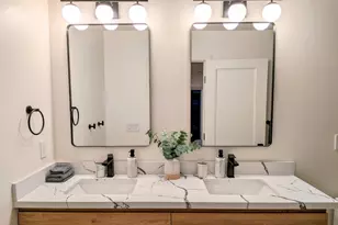 226 Roble Ave, Redwood City, CA 94061 - Photo 18