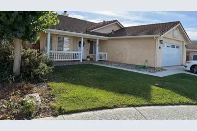 2171 Spruce Dr, Hollister, CA 95023 - Photo 1