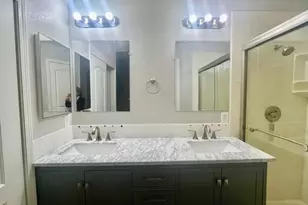 16100 5th St, Lathrop, CA 95330 - Photo 18