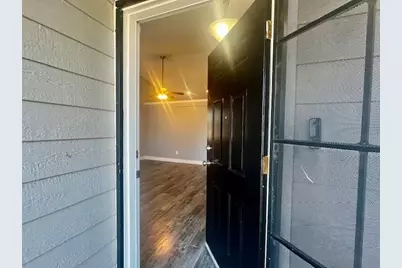 16100 5th St, Lathrop, CA 95330 - Photo 4