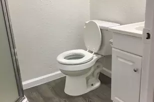 1012 Chestnut St, San Jose, CA 95110 - Photo 10