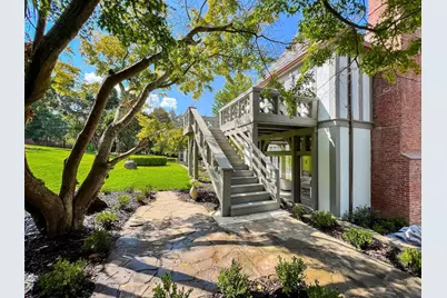 85 Fagan Dr, Hillsborough, CA 94010 - Photo 52