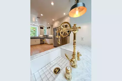 85 Fagan Dr, Hillsborough, CA 94010 - Photo 14