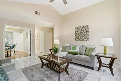 1931 Perrone Cir, San Jose, CA 95116 - Photo 4