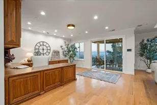 1750 Vista Del Sur, Gilroy, CA 95020 - Photo 30