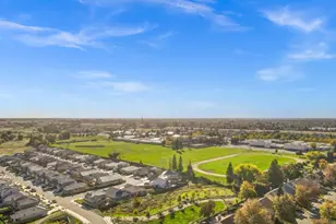 8189 Scrimshaw Wy, Sacramento, CA 95829 - Photo 44