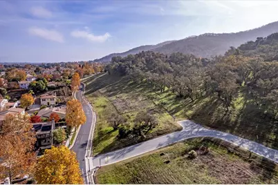 2880 Berwick Ave, Gilroy, CA 95020 - Photo 12