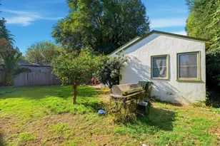 1908 Cooley Ave, East Palo Alto, CA 94303 - Photo 32