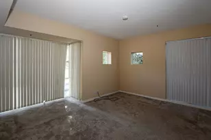 97 E Saint James St 21, San Jose, CA 95112 - Photo 18