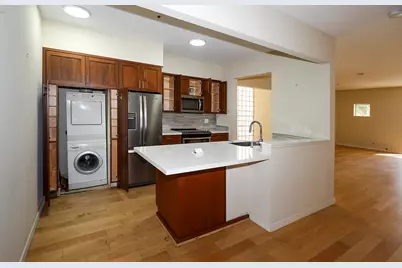 97 E Saint James St 21, San Jose, CA 95112 - Photo 8