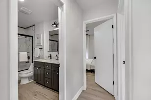 205 Red Oak Dr M, Sunnyvale, CA 94086 - Photo 18