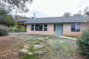 41508 Roaring River Ct, Coarsegold, CA 93614 - Photo 8