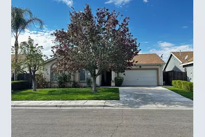 831 El Pinal Ln, Los Banos, CA 93635 - Photo 1