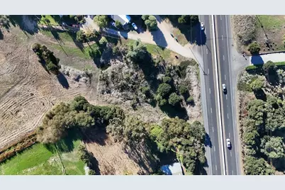 10706 Country Meadows Rd, Salinas, CA 93907 - Photo 8