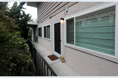 1124 Hollywood Ave 3, Oakland, CA 94602 - Photo 10