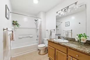 72 Bayside Ct, Richmond, CA 94804 - Photo 18