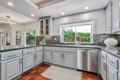 100 Danbury Ln, Redwood City, CA 94061 - Photo 16