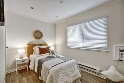 1070 Mercedes Ave 2, Los Altos, CA 94022 - Photo 16