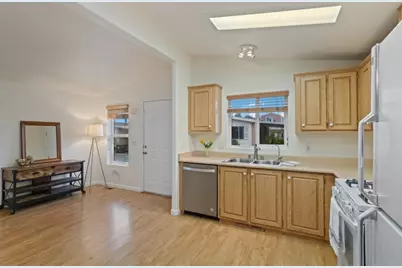 144 Holm Rd 75, Watsonville, CA 95076 - Photo 14