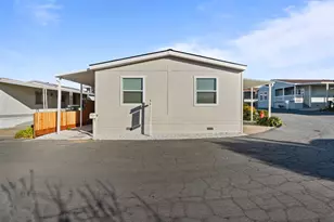 144 Holm Rd 120, Watsonville, CA 95076 - Photo 2