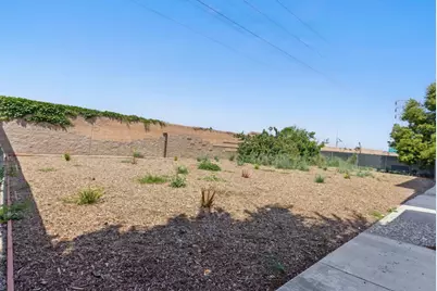 412 W Tregallas Rd, Antioch, CA 94509 - Photo 34