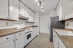 320 Vallejo Dr 18, Millbrae, CA 94030 - Photo 16