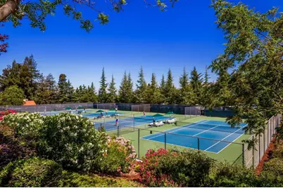 6361 Whaley Dr, San Jose, CA 95135 - Photo 28