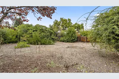 2262 Louis Rd, Palo Alto, CA 94303 - Photo 36