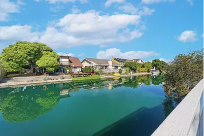 142 Shooting Star Isle, Foster City, CA 94404 - Photo 2