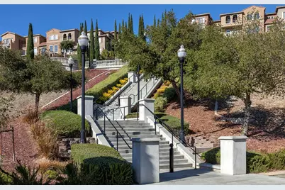 727 Altino Blvd, San Jose, CA 95136 - Photo 8