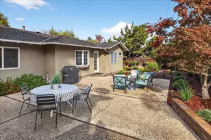 12058 Candy Ln, Saratoga, CA 95070 - Photo 16
