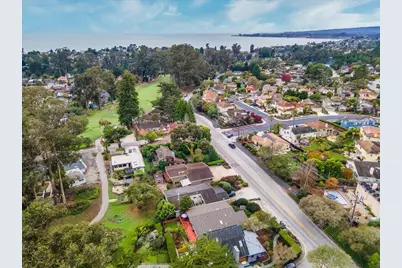 640 Rio Del Mar Blvd, Aptos, CA 95003 - Photo 2