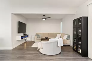 2372 Donner Pass Ave, Sacramento, CA 95835 - Photo 6