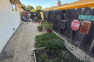 510 &amp 512 San Blanco Ct, Salinas, CA 93901 - Photo 12