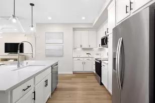 400 Tonkin Ter 6, Sunnyvale, CA 94089 - Photo 10