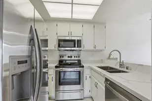 704 Cassaday Ct, San Jose, CA 95136 - Photo 10