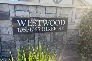 1053 Riker St 6, Salinas, CA 93901 - Photo 2